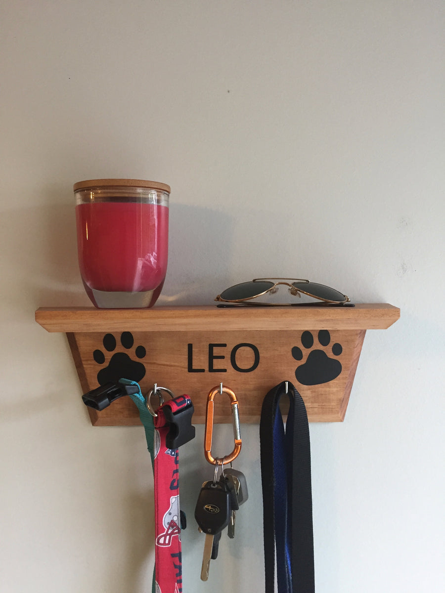 Dog 2025 leash shelf